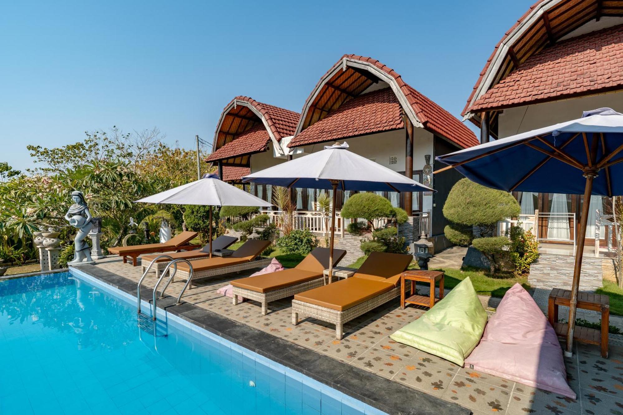 Kaylas Hill Resort Batununggul Ngoại thất bức ảnh