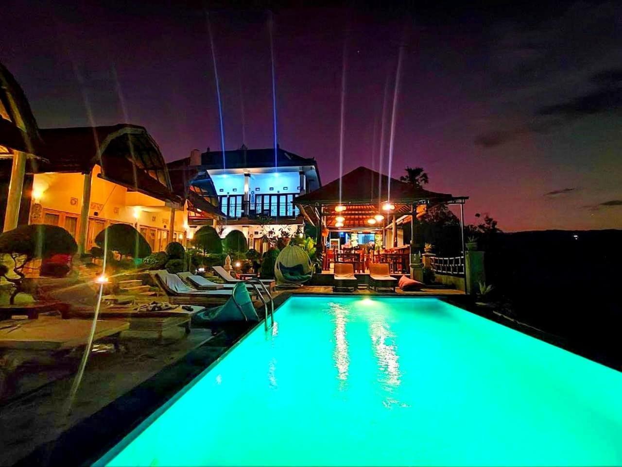 Kaylas Hill Resort Batununggul Ngoại thất bức ảnh