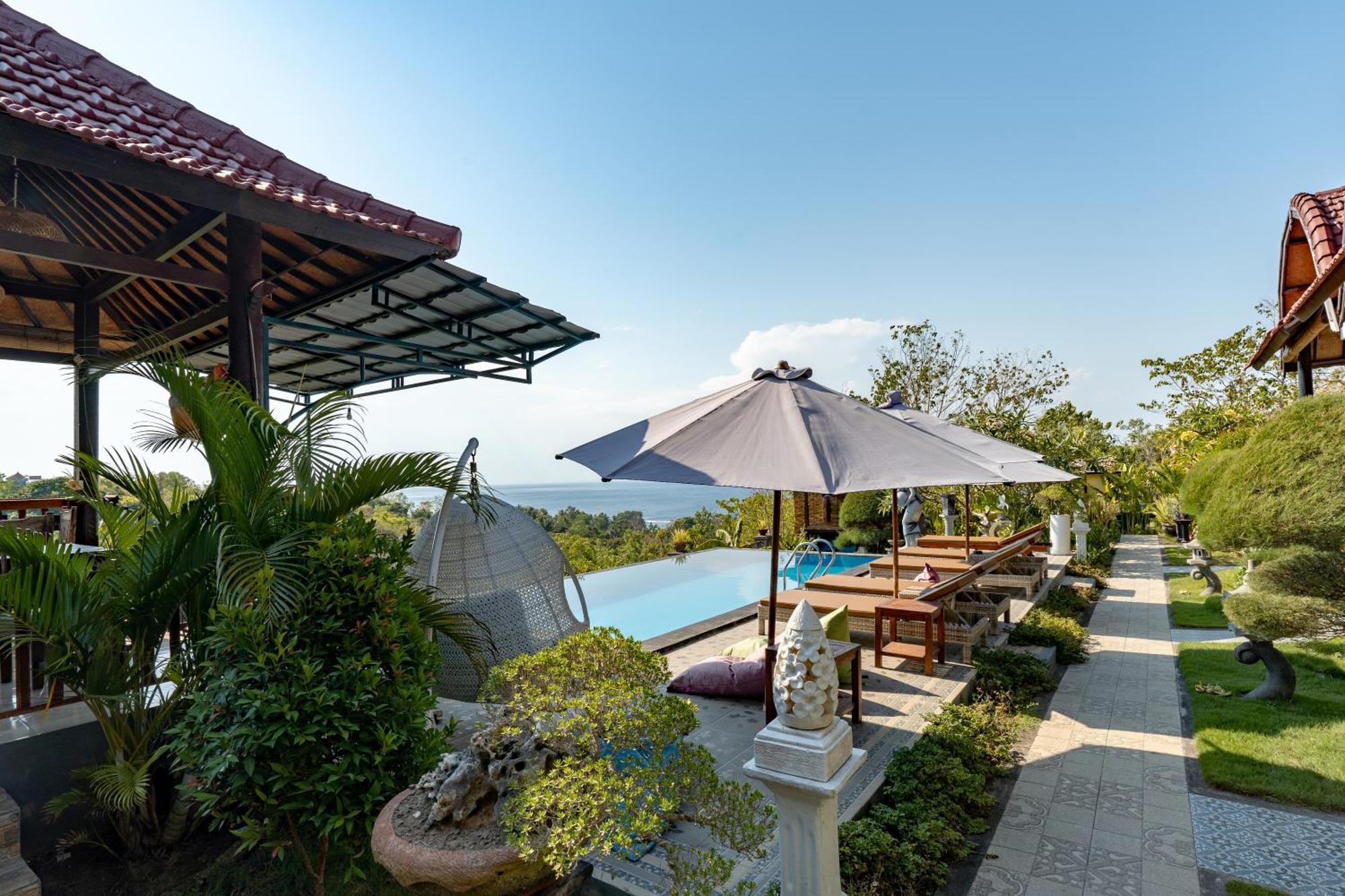 Kaylas Hill Resort Batununggul Ngoại thất bức ảnh