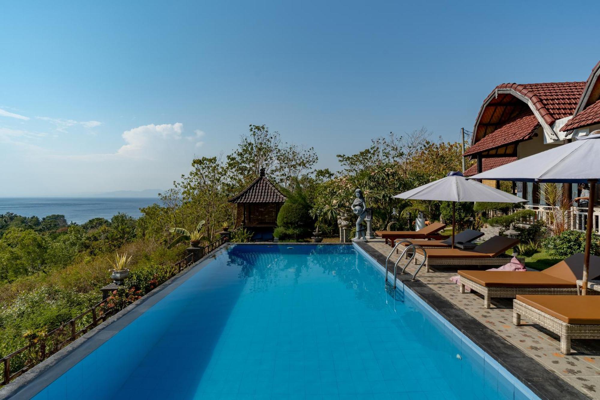 Kaylas Hill Resort Batununggul Ngoại thất bức ảnh