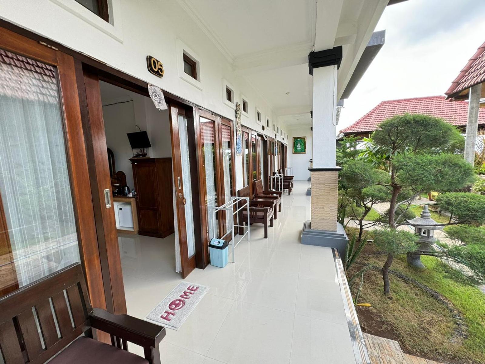 Kaylas Hill Resort Batununggul Ngoại thất bức ảnh