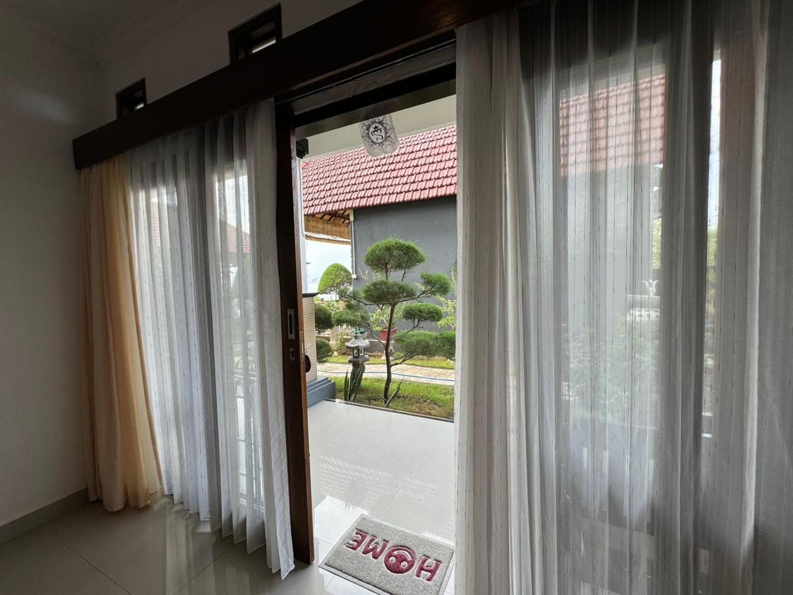 Kaylas Hill Resort Batununggul Ngoại thất bức ảnh